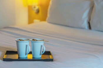 Canvas Danang Beach Hotel