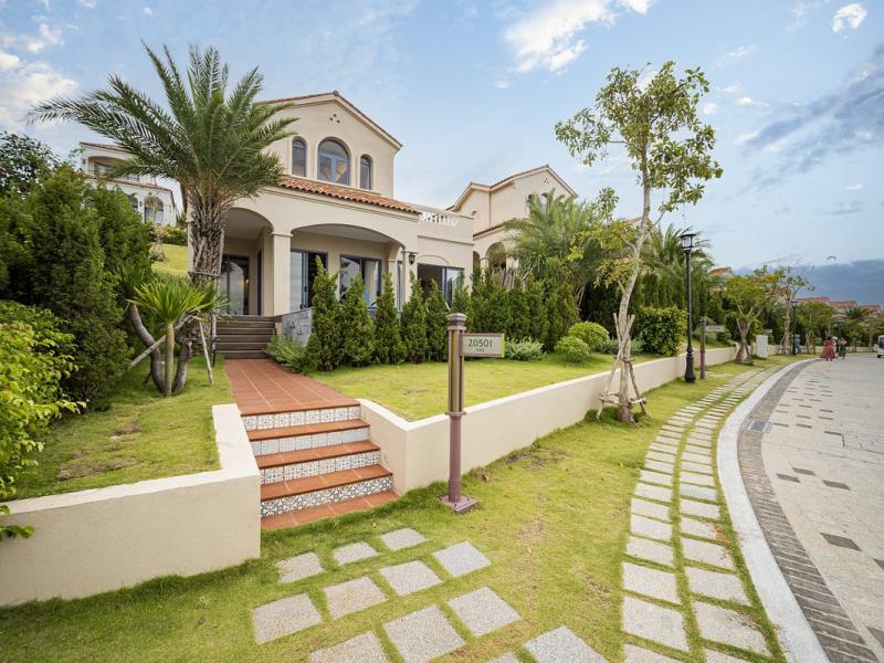 Centara Mirage Resort Mui Ne