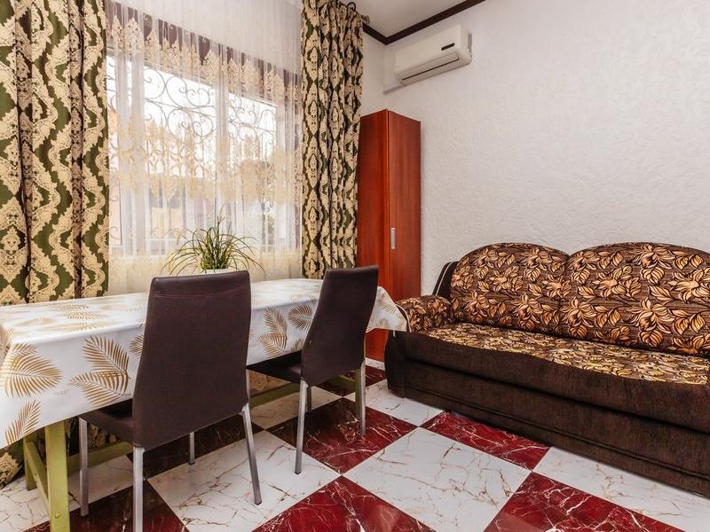 У Оксаны (ул. Пионерская)