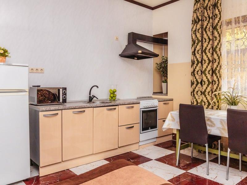 У Оксаны (ул. Пионерская)