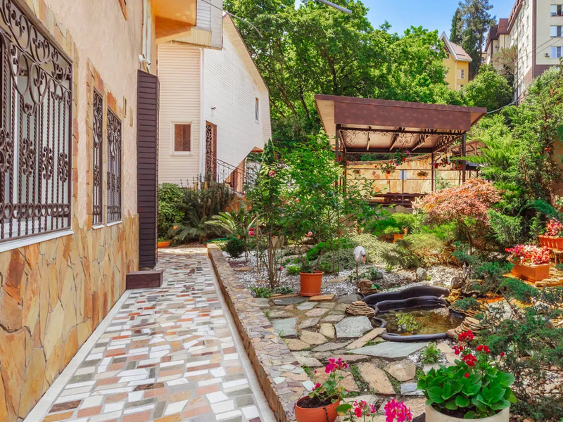 У Оксаны (ул. Пионерская)