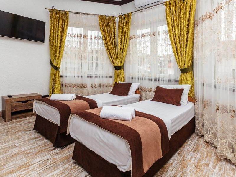 У Оксаны (ул. Пионерская)