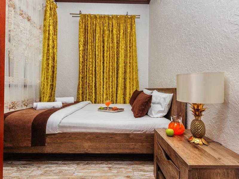 У Оксаны (ул. Пионерская)