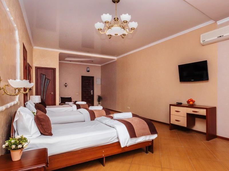 У Оксаны (ул. Пионерская)