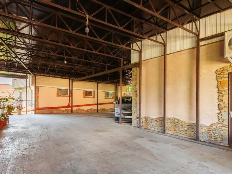 У Оксаны (ул. Пионерская)