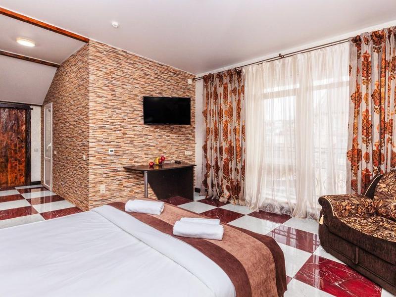 У Оксаны (ул. Пионерская)