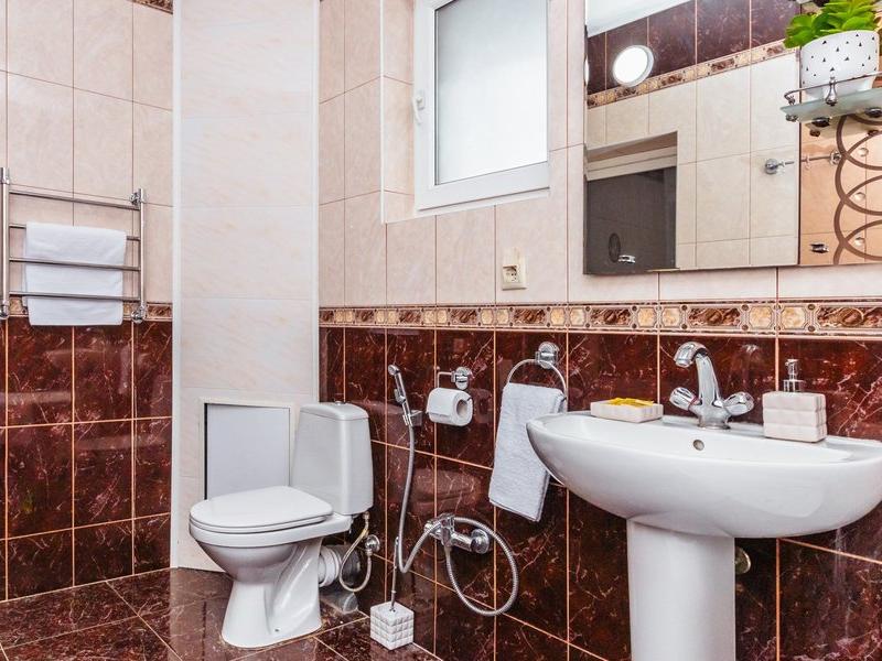 У Оксаны (ул. Пионерская)