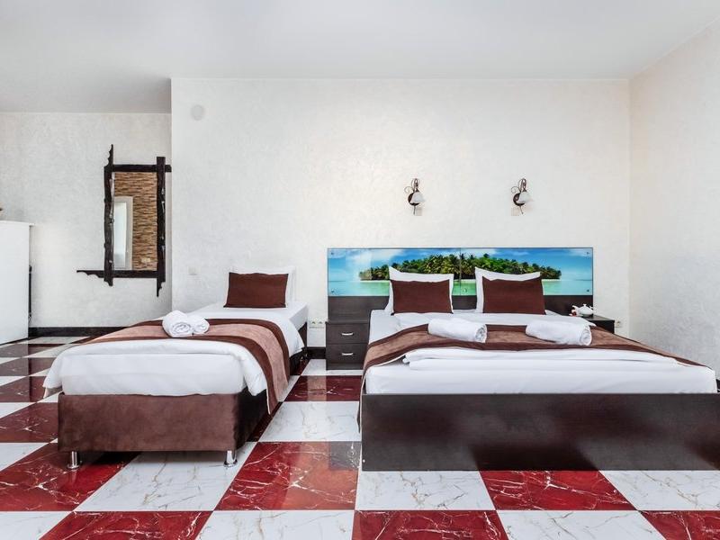 У Оксаны (ул. Пионерская)