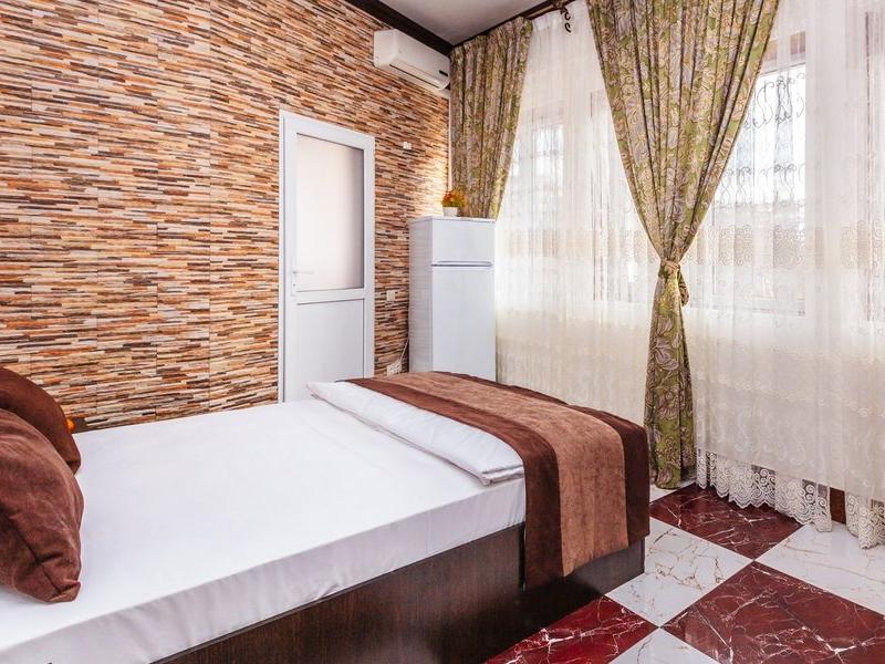 У Оксаны (ул. Пионерская)