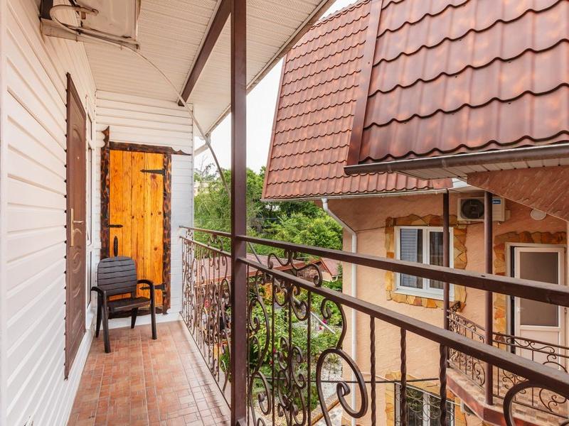 У Оксаны (ул. Пионерская)