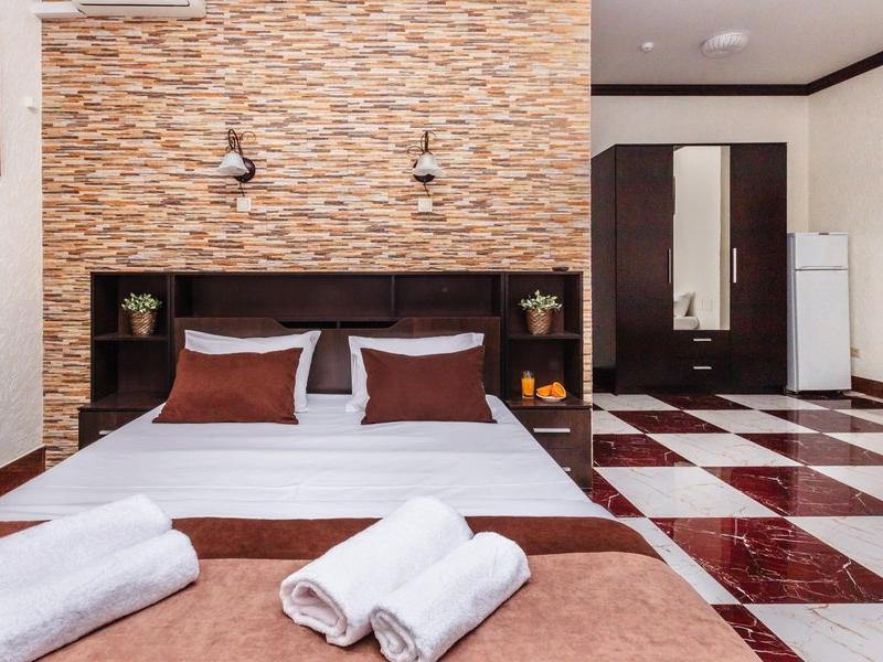 У Оксаны (ул. Пионерская)