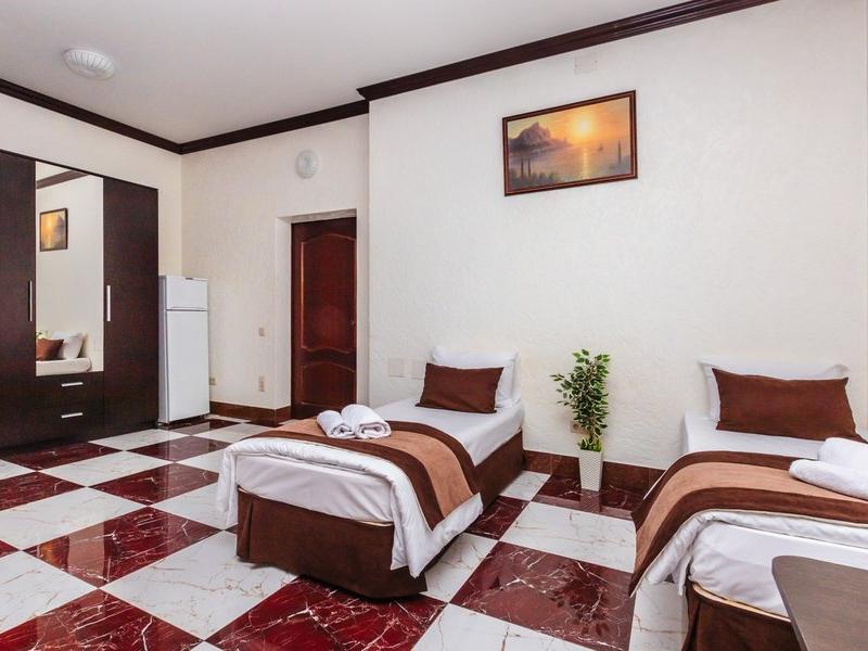 У Оксаны (ул. Пионерская)