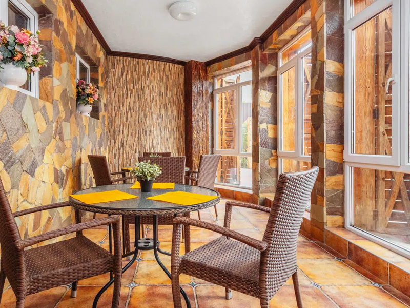 У Оксаны (ул. Пионерская)