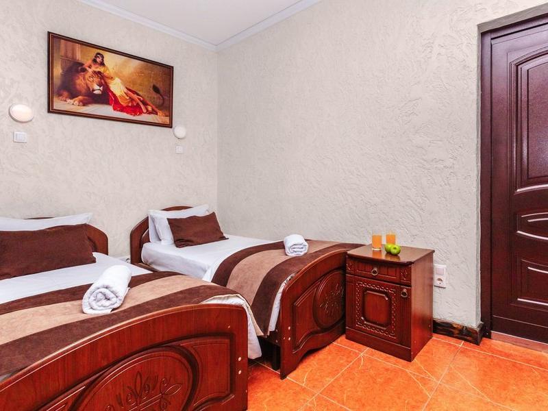 У Оксаны (ул. Пионерская)