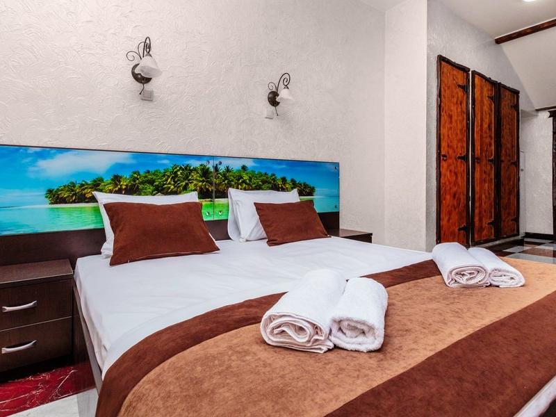 У Оксаны (ул. Пионерская)