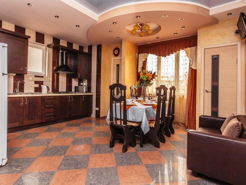 У Оксаны (ул. Пионерская)