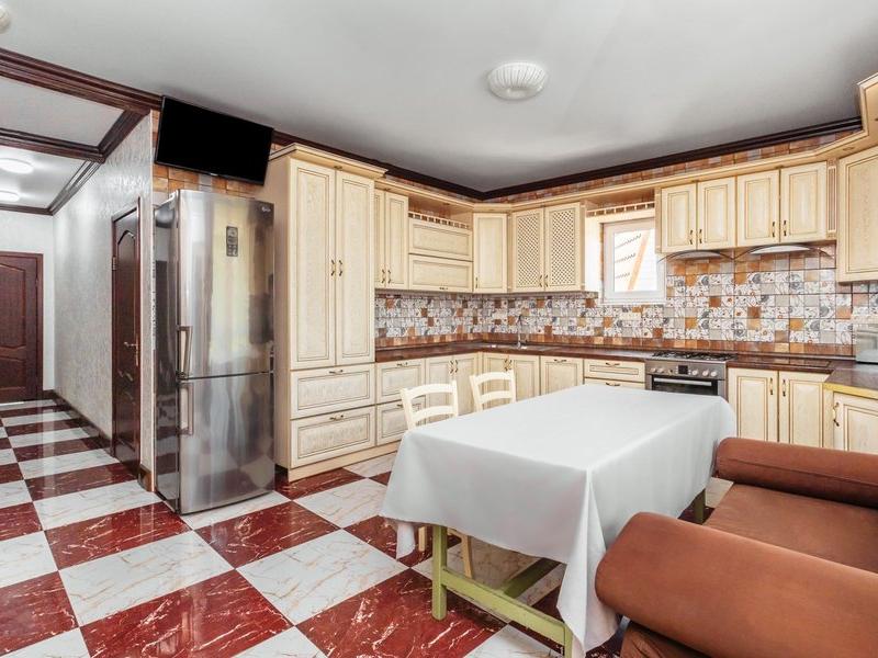 У Оксаны (ул. Пионерская)