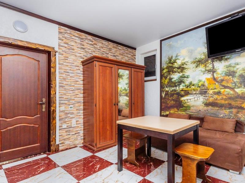 У Оксаны (ул. Пионерская)