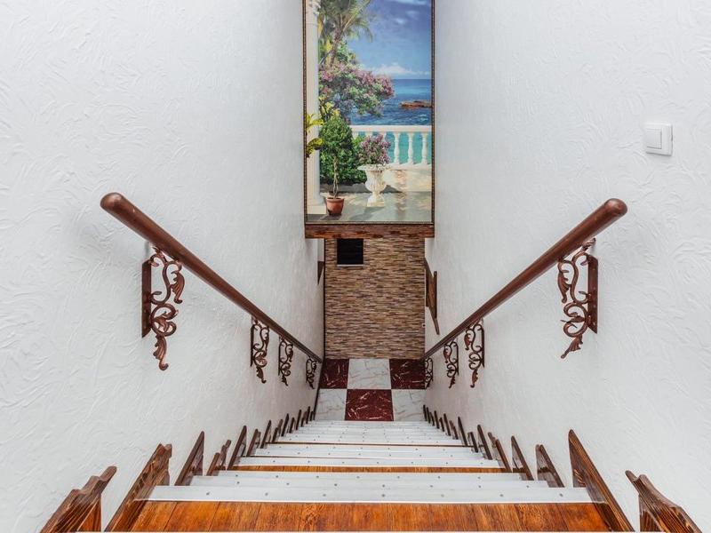 У Оксаны (ул. Пионерская)