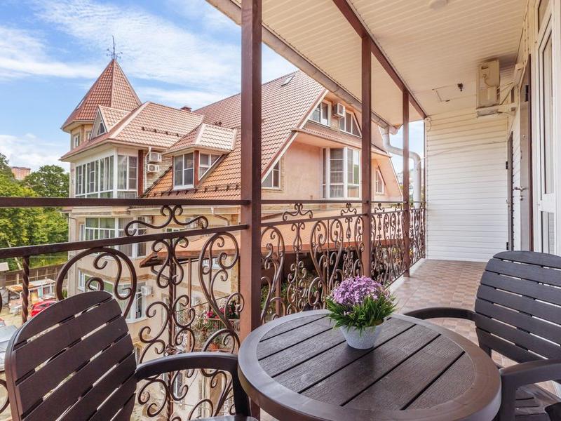 У Оксаны (ул. Пионерская)