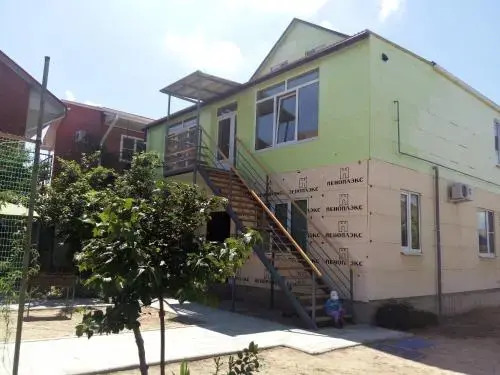 Azov Beach Holiday Home