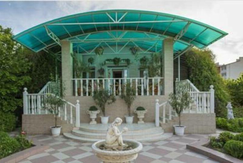 Lucky villa