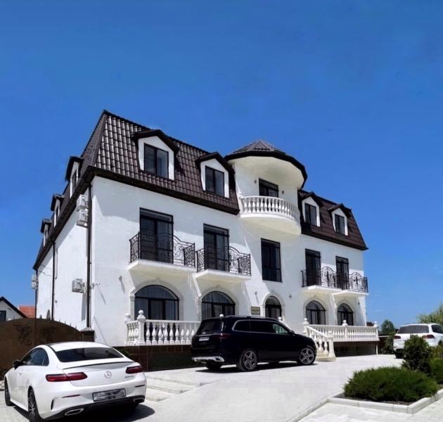 Antares Estate