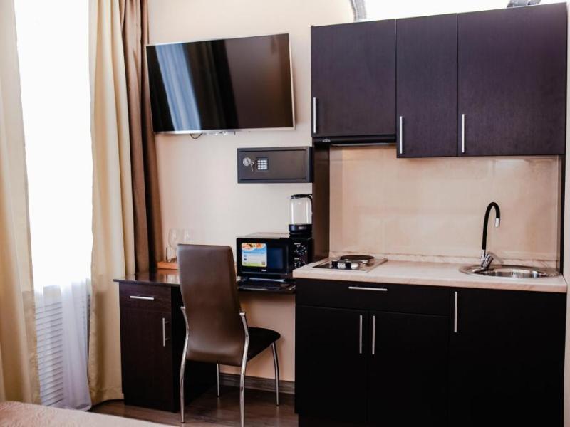 Business City Hotel