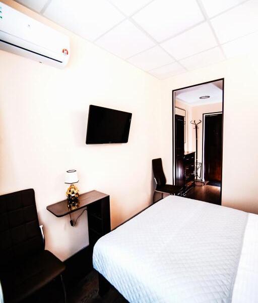 Business City Hotel