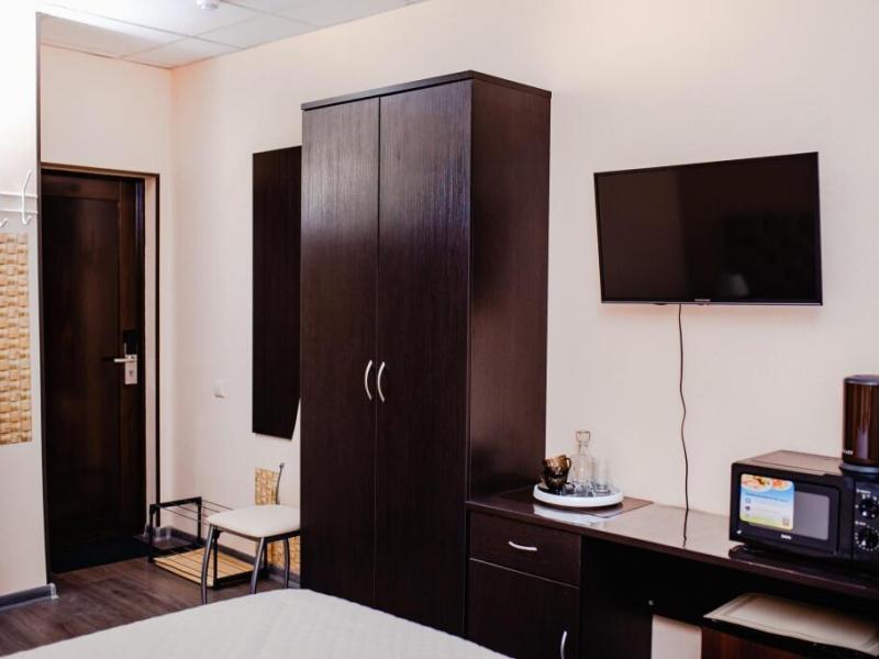 Business City Hotel