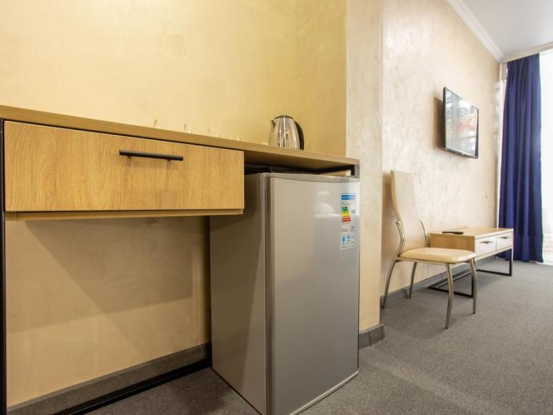 Golden Kids (Шевченко 32)