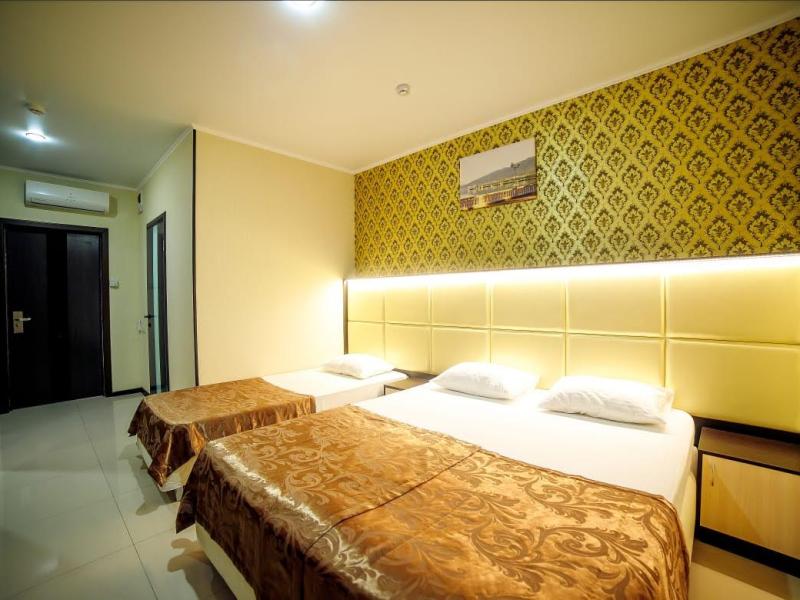 Golden Kids (Шевченко 32)