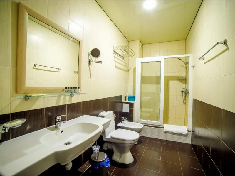 Golden Kids (Шевченко 32)