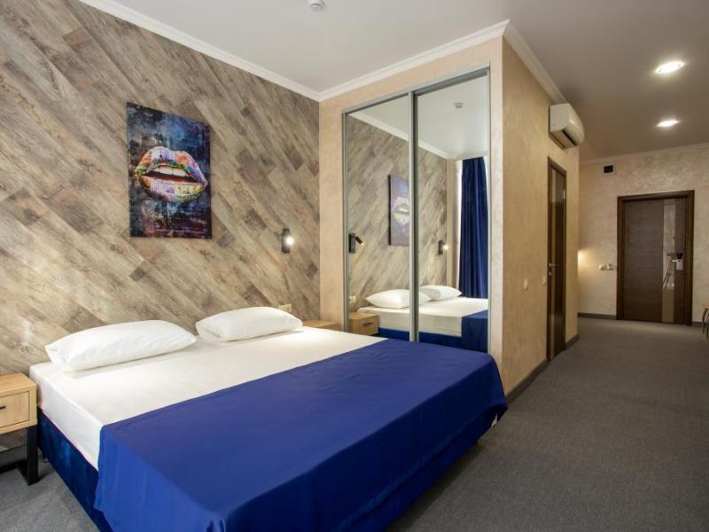 Golden Kids (Шевченко 32)