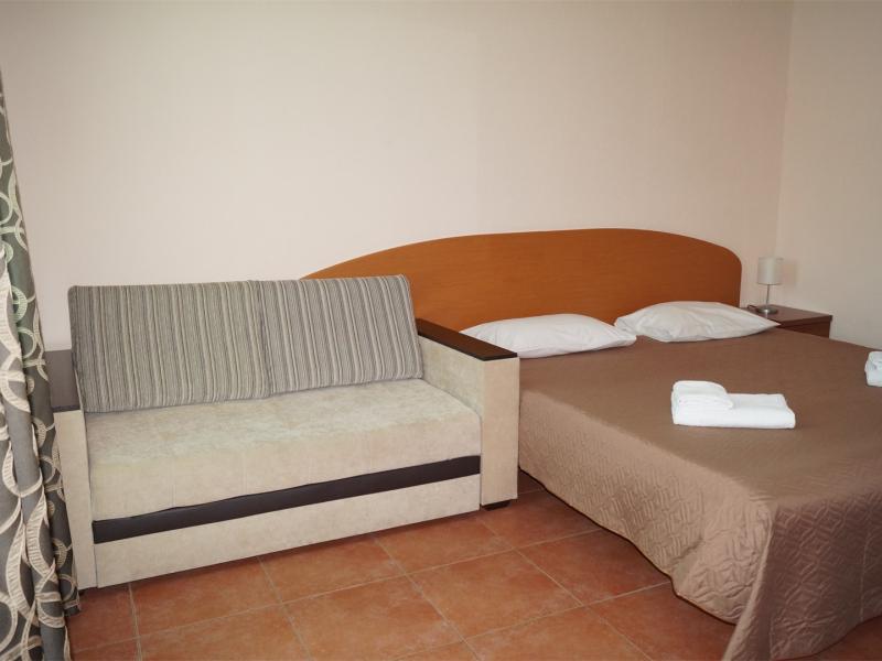 Анастасия (ул. П. Морозова)