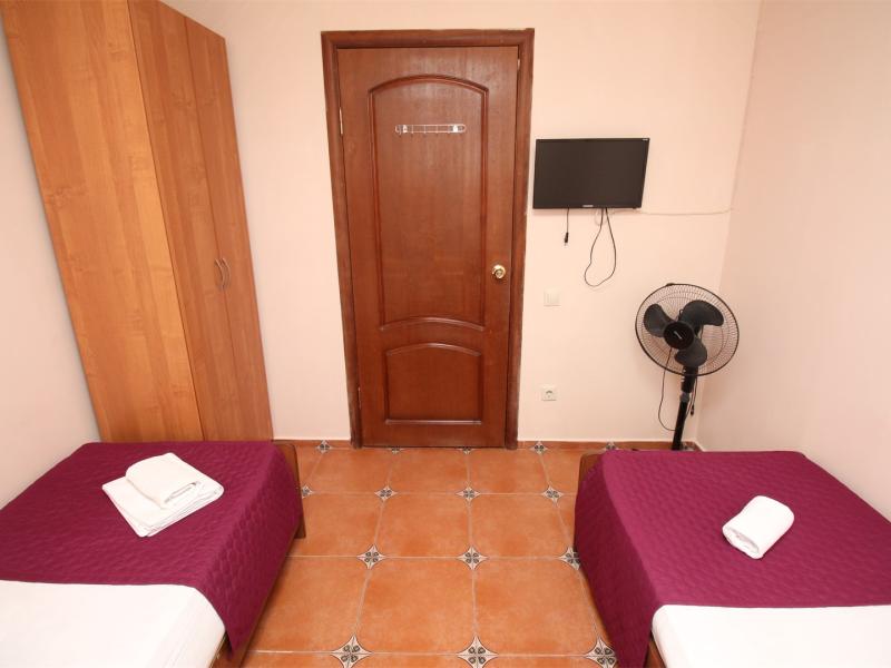 Анастасия (ул. П. Морозова)