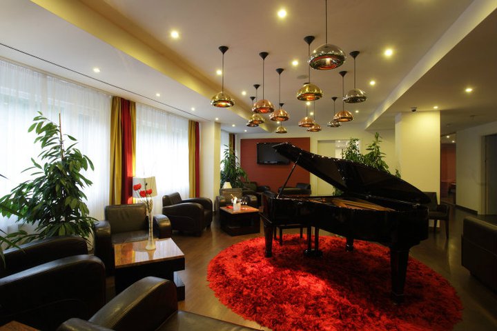 Resort Poppy (Hotel Alice)