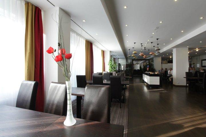 Resort Poppy (Hotel Alice)