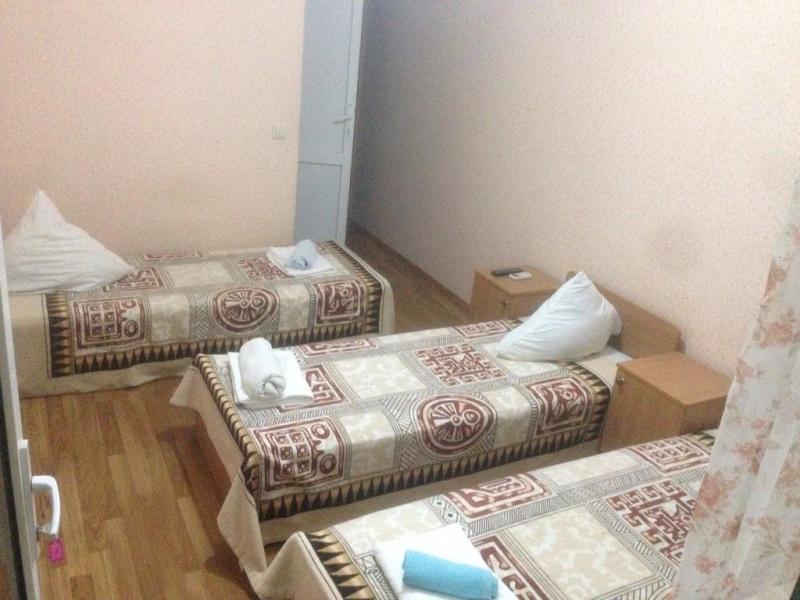 У Славы Гостевой дом