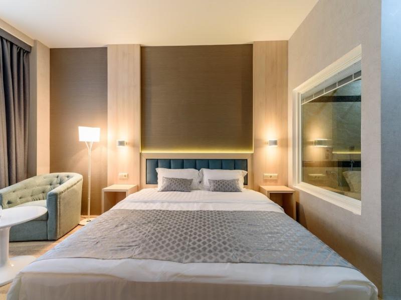 Grand Spa Hotel Avax