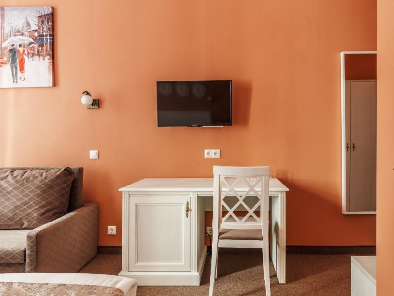 Florinn Hotel
