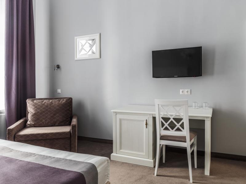 Florinn Hotel