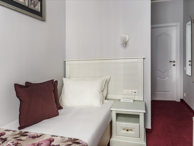 Florinn Hotel