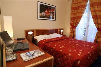 121 Paris Hotel 