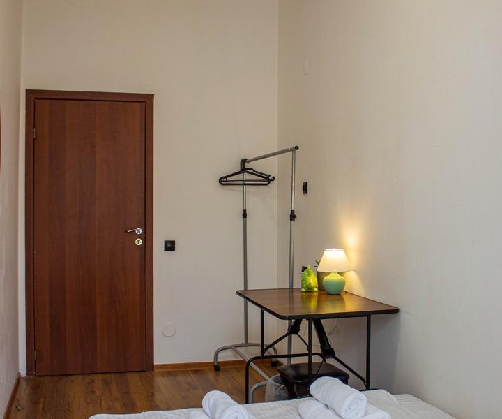 Simple Seasons Rooms