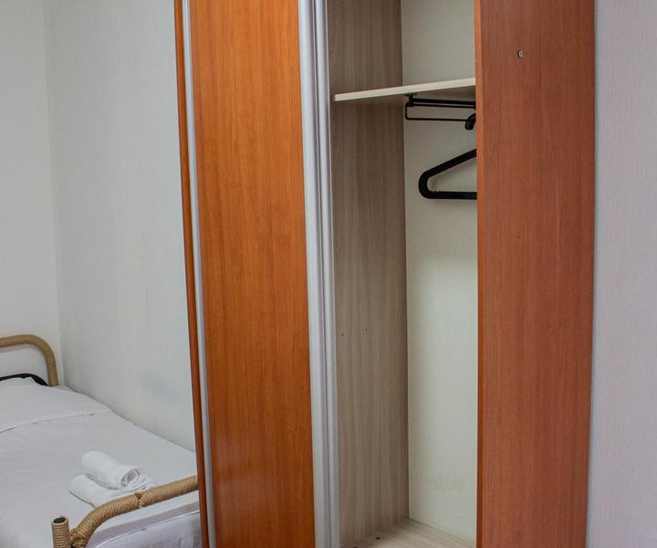 Simple Seasons Rooms