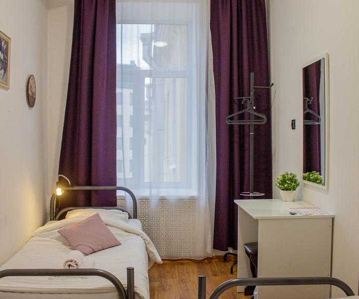 Simple Seasons Rooms