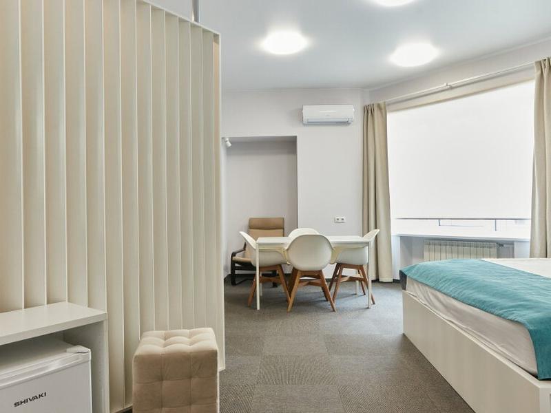 Steps Hotel