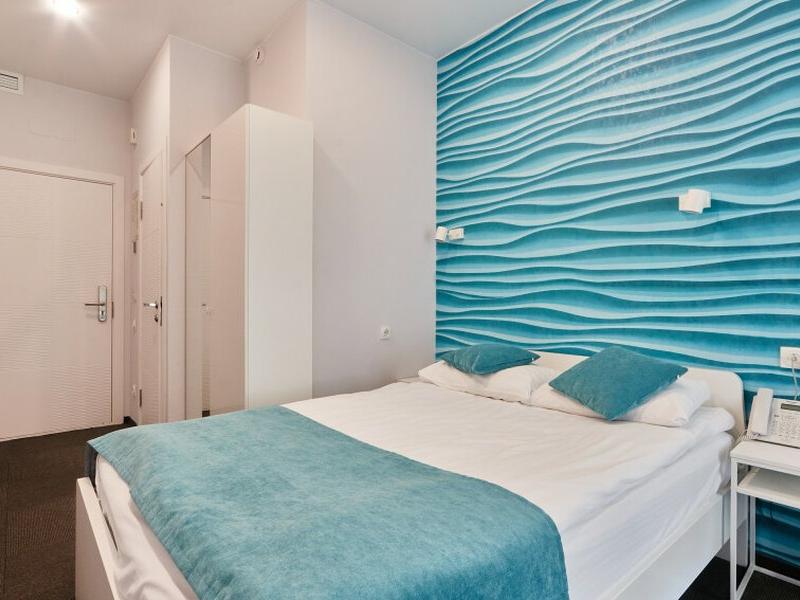 Steps Hotel