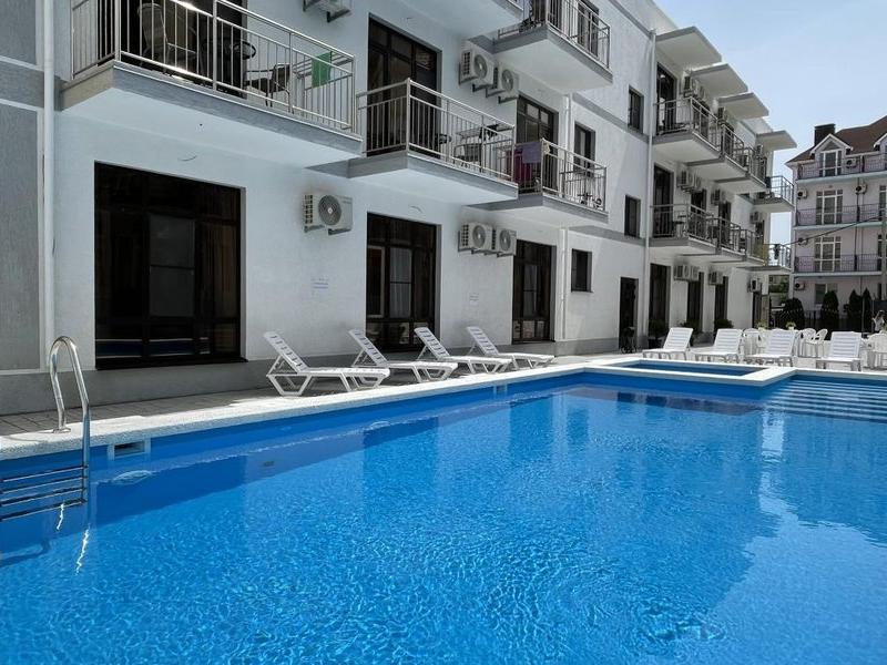 White Hotel (Витязево)